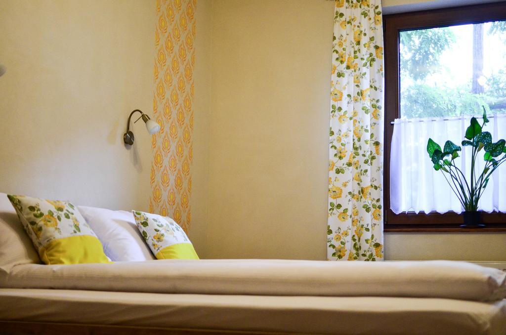 Pava Apartmanhaz Makó Exterior foto