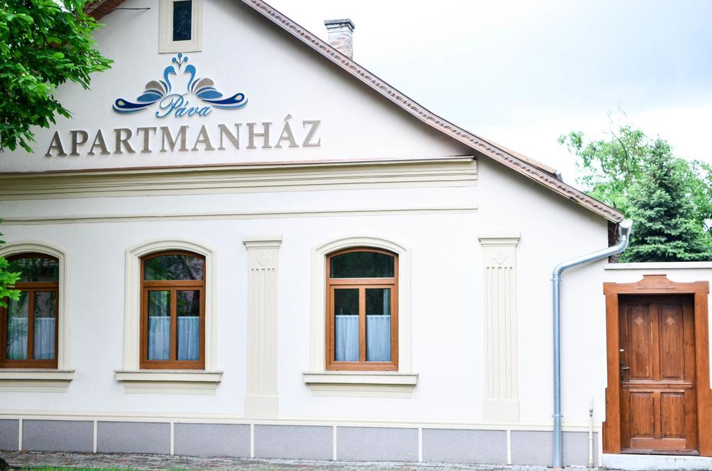 Pava Apartmanhaz Makó Exterior foto